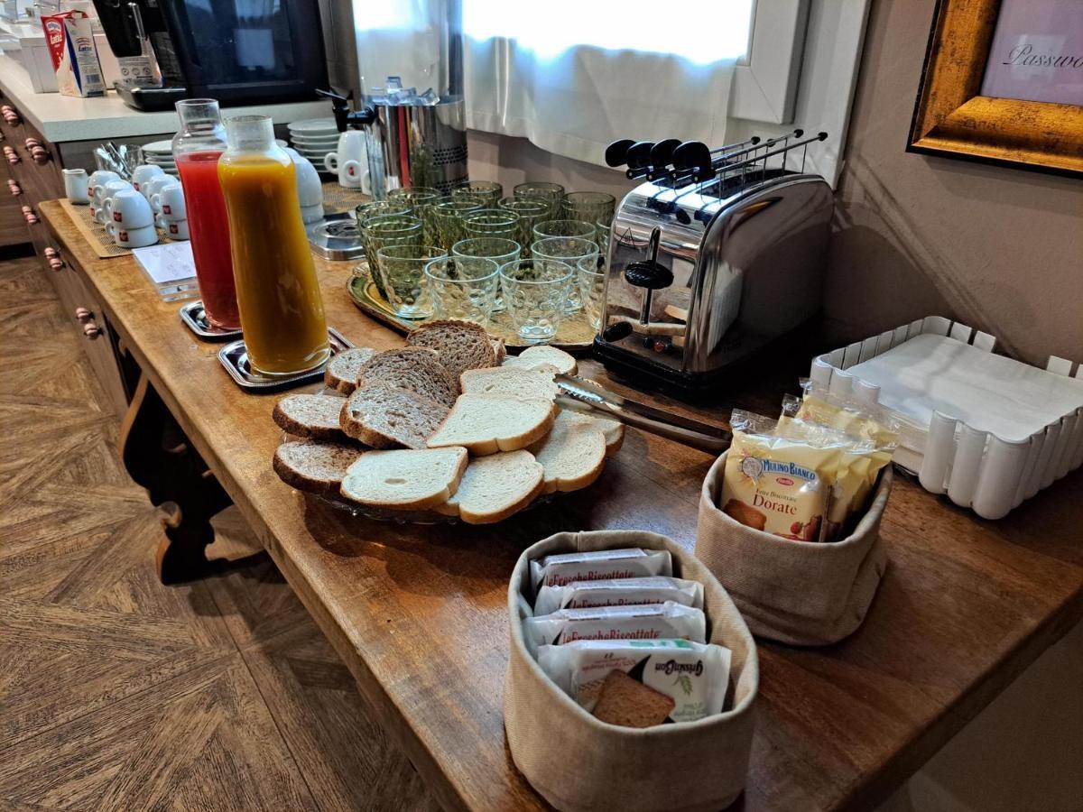 051 Room & Breakfast Bologna Ngoại thất bức ảnh