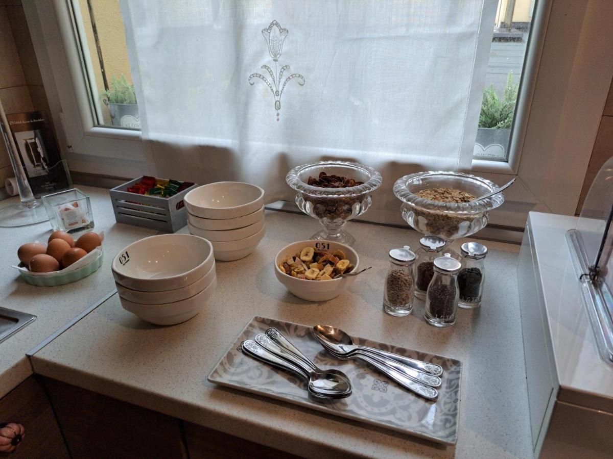 051 Room & Breakfast Bologna Ngoại thất bức ảnh